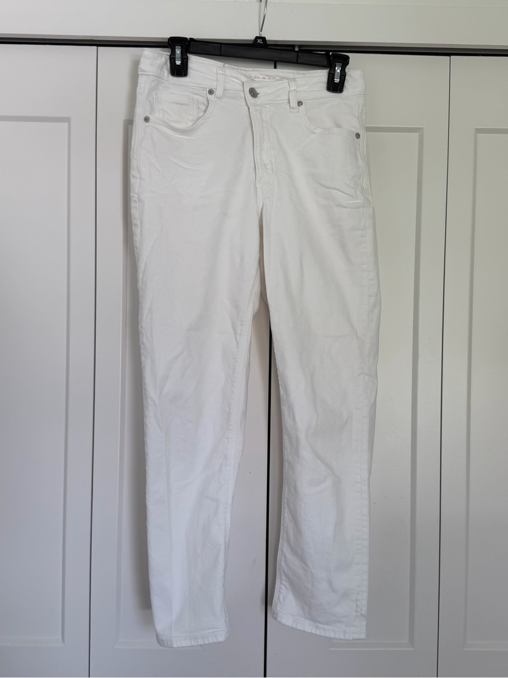 American Eagle Outfitters White Mom Jeans